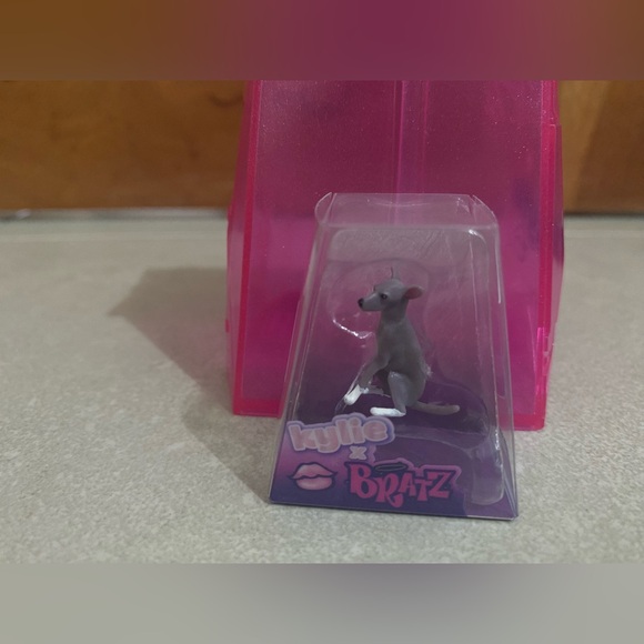 Bratz x Kylie Jenner Msytery - Picture 6 of 7